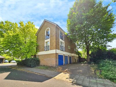 1 bedroom  Flat for sale