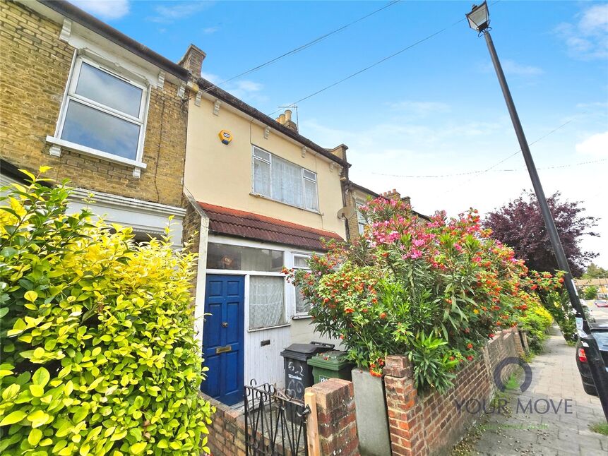 4 bedroom Mid Terrace House for sale