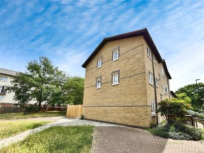 1 bedroom  Flat for sale