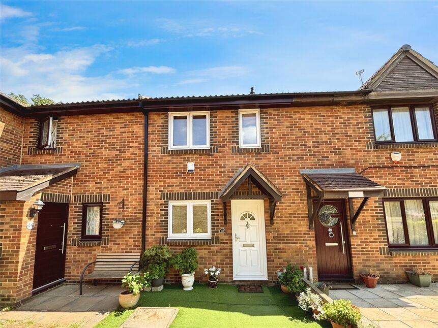 Main image of 2 bedroom Mid Terrace House for sale, Tarragon Close, London, SE14