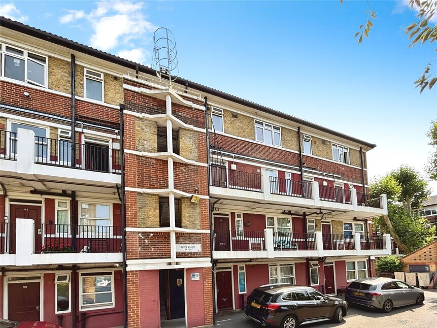 Main image of 2 bedroom  Flat for sale, Tyers Estate, Bermondsey Street, London, SE1