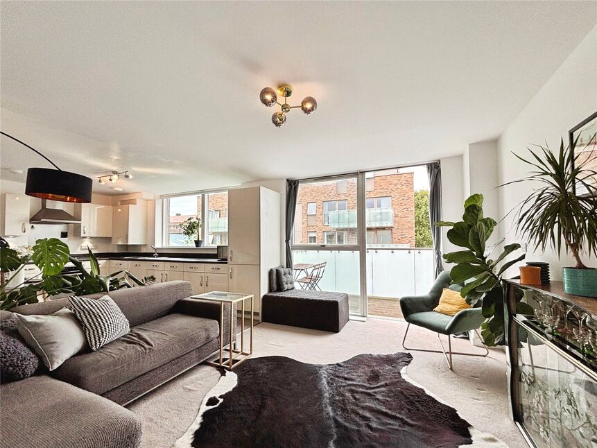 Main image of 1 bedroom  Flat for sale, Pomeroy Street, London, SE14