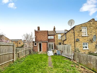 3 bedroom End Terrace House for sale