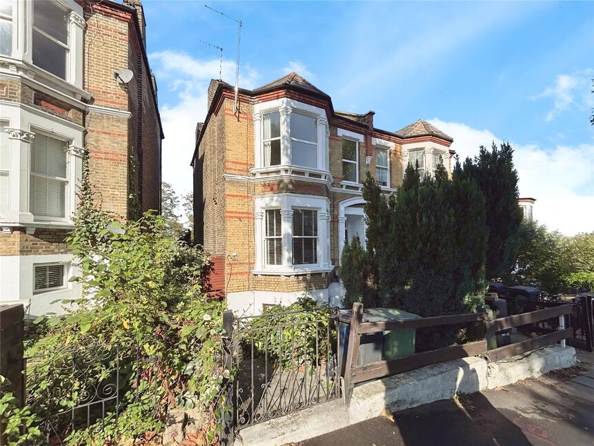 Main image of 2 bedroom  Flat for sale, Jerningham Road, London, SE14