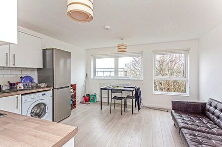 2 bedroom  Flat for sale
