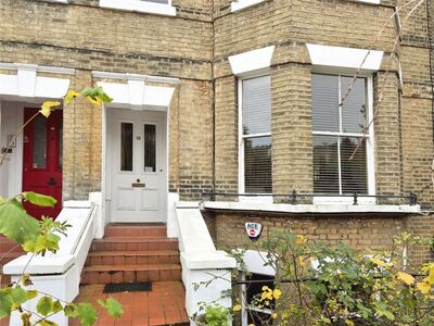 1 bedroom  Flat for sale