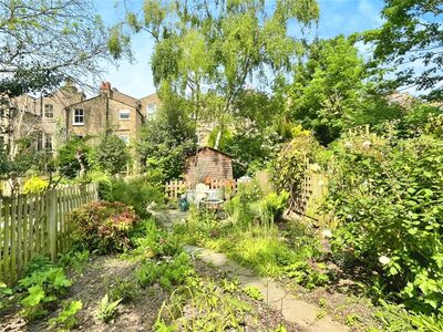 Casella Road, 2 bedroom Flat for sale, &pound;500,000
