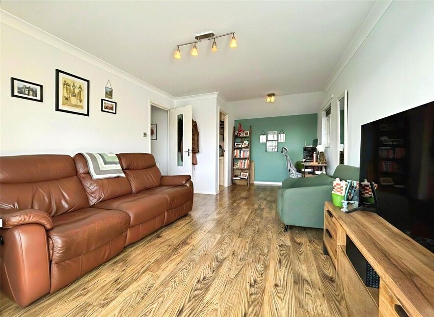 Main image of 1 bedroom Flat for sale, Briant Street, London, SE14