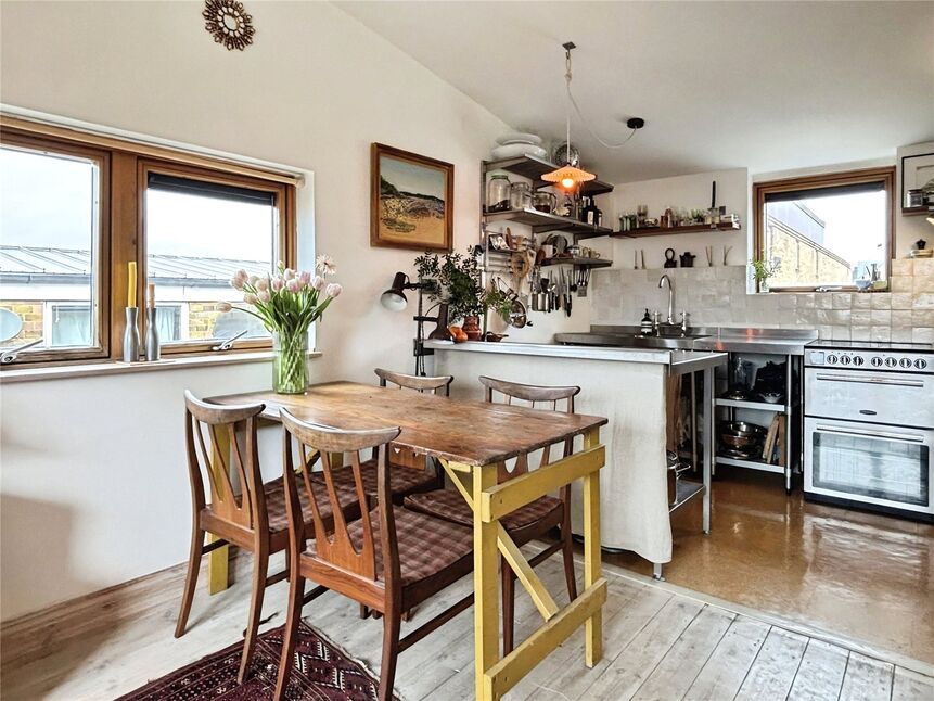 Main image of 1 bedroom Flat for sale, Daniels Road, London, SE15