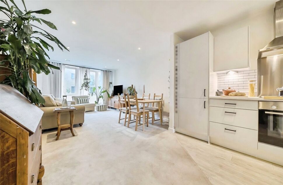 Main image of 1 bedroom Flat for sale, Reaston Street, London, SE14