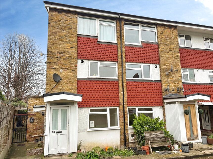 Main image of 3 bedroom Flat for sale, Dalrymple Road, London, SE4