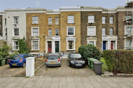 Lewisham Way, 1 bedroom Flat to rent, &pound;1,600 pcm