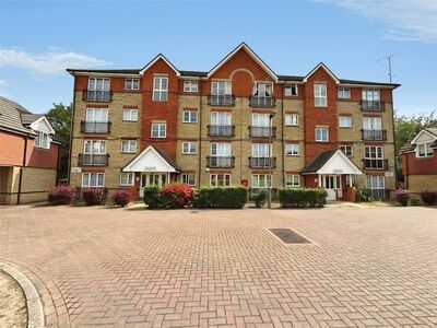 2 bedroom Flat for sale
