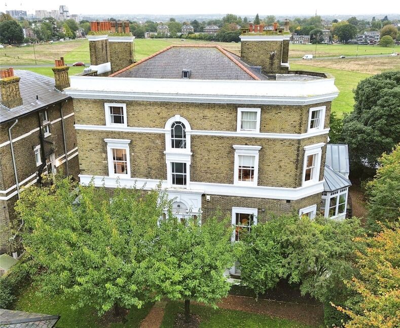 Main image of 2 bedroom Flat for sale, Shooters Hill Road, London, SE3