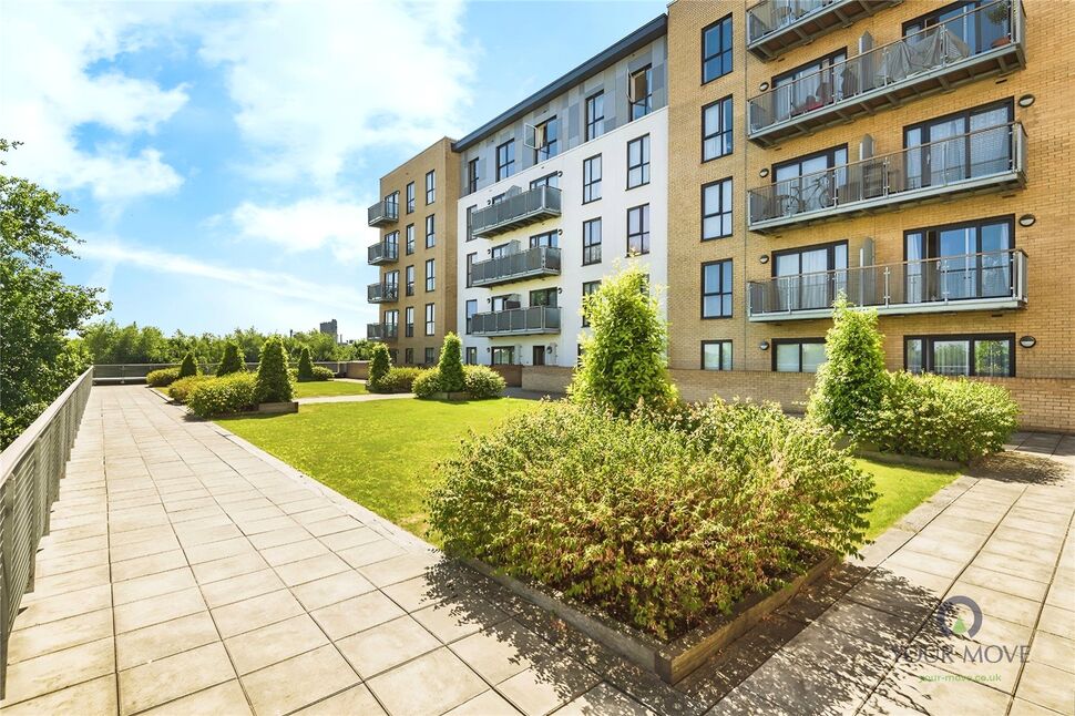 Main image of 1 bedroom Flat for sale, Clydesdale Way, Belvedere, DA17