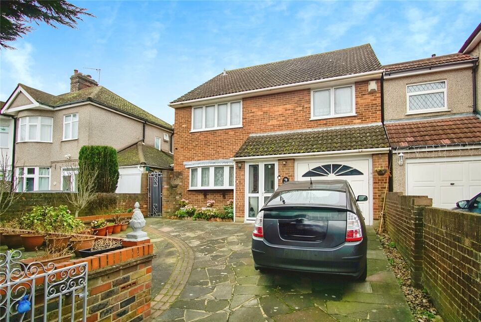 Main image of 4 bedroom Detached House to rent, Erith Road, Belvedere, DA17