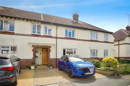 Hazel Drive, 3 bedroom Mid Terrace House for sale, £435,000