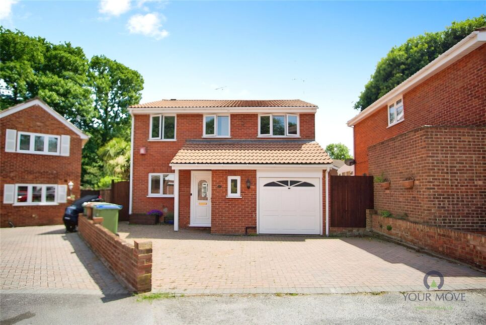 Main image of 4 bedroom Detached House to rent, Elmbourne Drive, Belvedere, DA17
