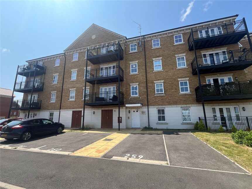 Main image of 2 bedroom Flat to rent, Richmer Road, Erith, DA8