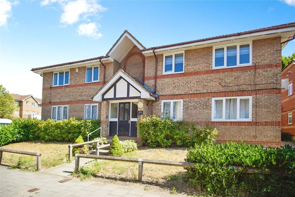 Main image of 1 bedroom  Flat for sale, West Street, Erith, DA8