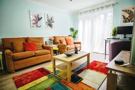 2 bedroom  Flat for sale