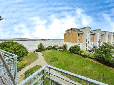 2 bedroom  Flat for sale
