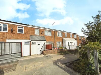 Wadeville Close, 2 bedroom  Flat to rent, £1,700 pcm