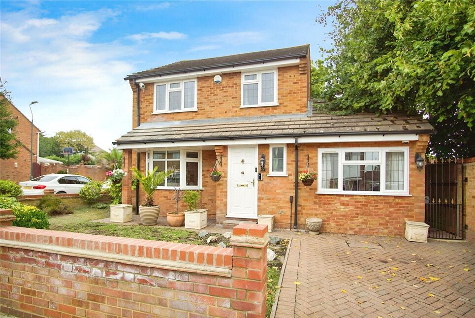 Main image of 4 bedroom Detached House to rent, Milford Close, London, SE2