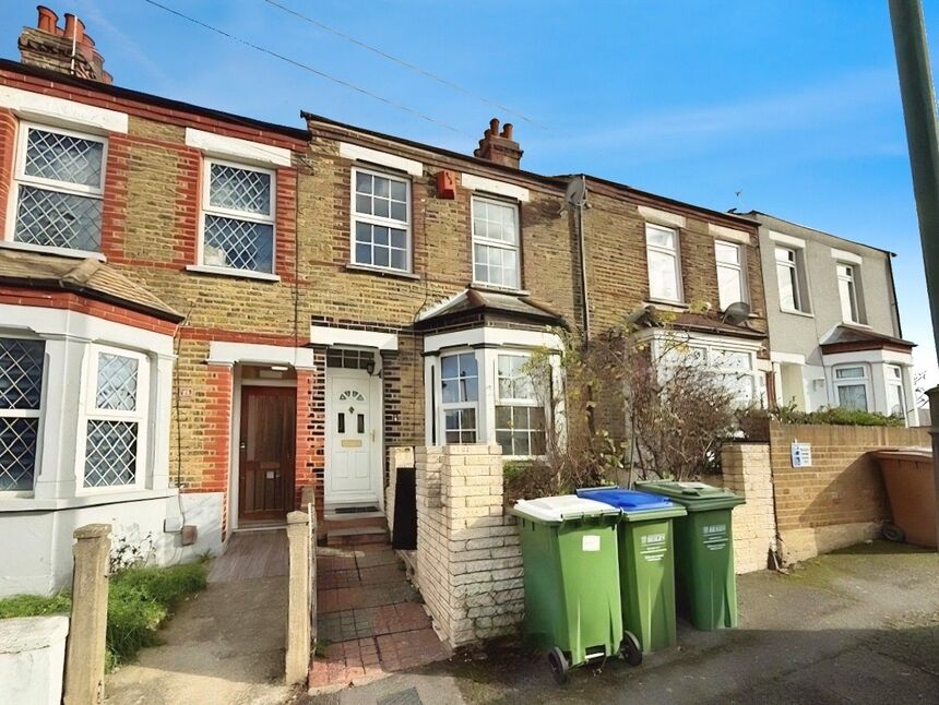 Main image of 3 bedroom Mid Terrace House to rent, Vickers Road, Erith, DA8