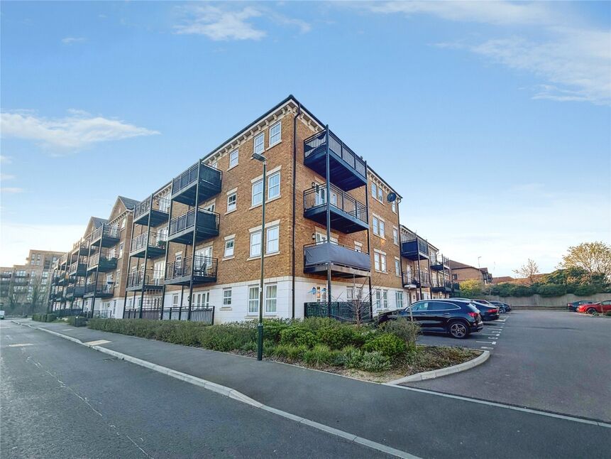 Main image of 2 bedroom Flat for sale, Coral Court, Erith, DA8