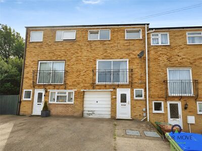 Regent Square, 3 bedroom Mid Terrace House to rent, &pound;1,950 pcm
