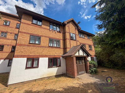 Frobisher Road, 1 bedroom Flat for sale, &pound;110,000