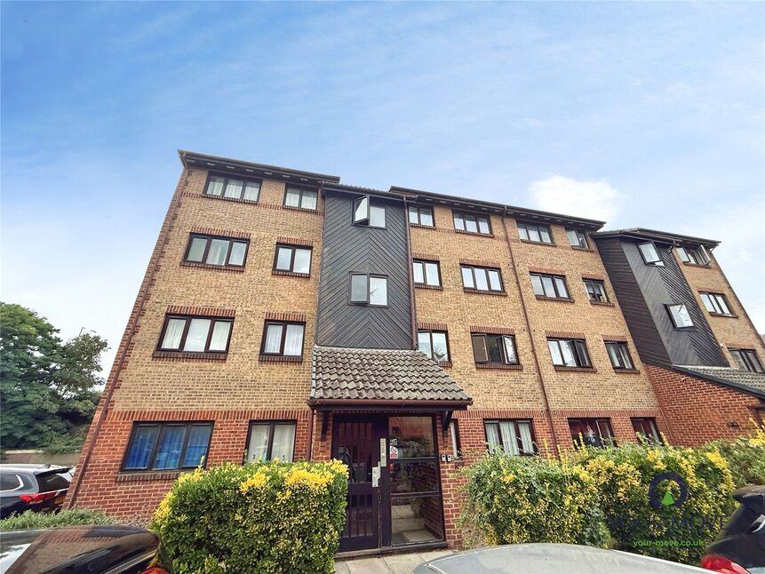 Main image of 2 bedroom Flat to rent, Cricketers Close, Erith, DA8
