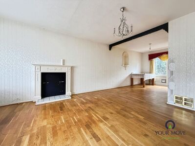 Myrtle Close, 3 bedroom Mid Terrace House to rent, &pound;2,200 pcm