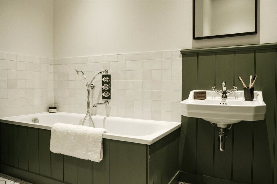 Main image of 2 bedroom Flat for sale, Winterthur Lane, Dunfermline, KY12