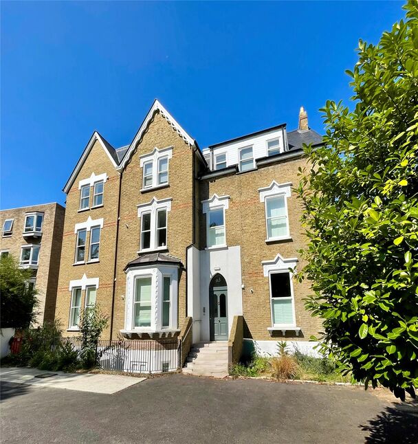 1 bedroom Flat for sale Copers Cope Road BR3 330 000