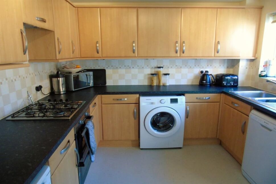 Main image of 4 bedroom Semi Detached House to rent, Tiber Road, North Hykeham, Lincoln, LN6