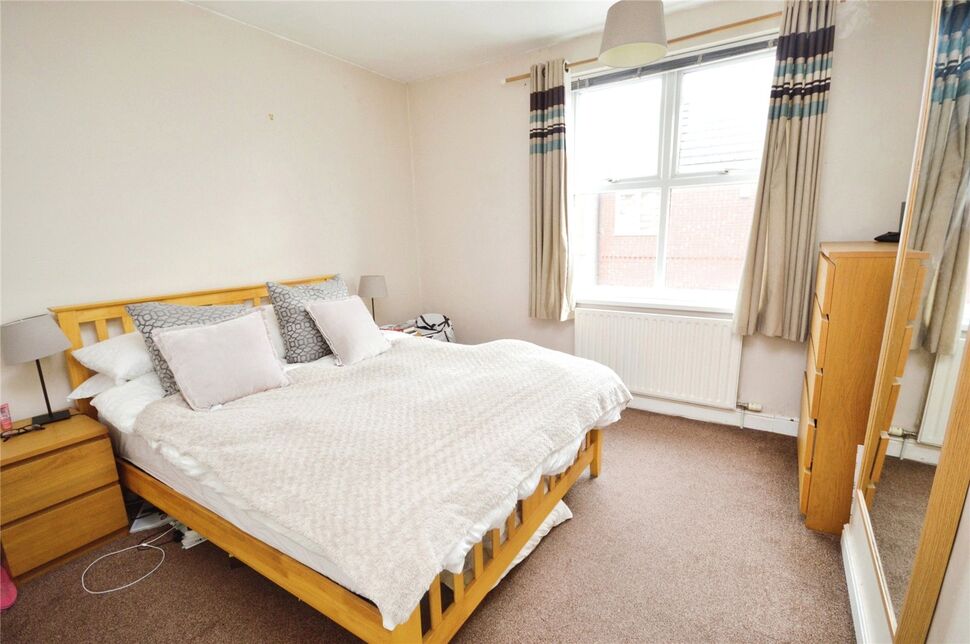 2 bedroom Mid Terrace House for sale, Albany Street, Lincoln, LN1 £175,000
