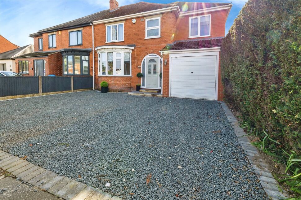 4 bedroom Semi Detached House for sale