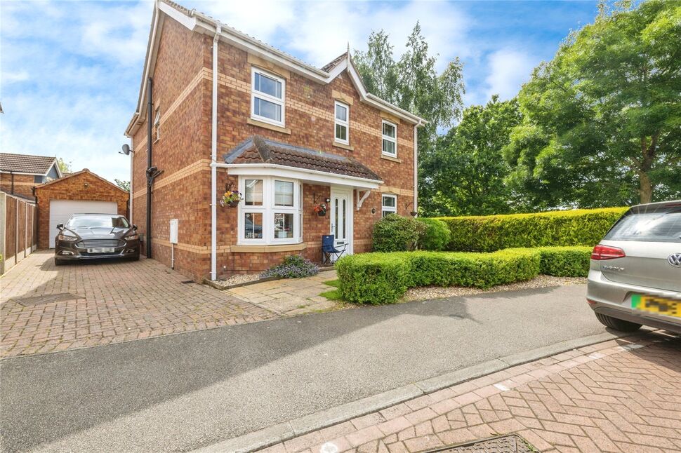 Main image of 4 bedroom Detached House for sale, Rivermead, Lincoln, Lincolnshire, LN6