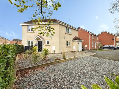 Caesar Road, 2 bedroom Flat for sale, &pound;145,000