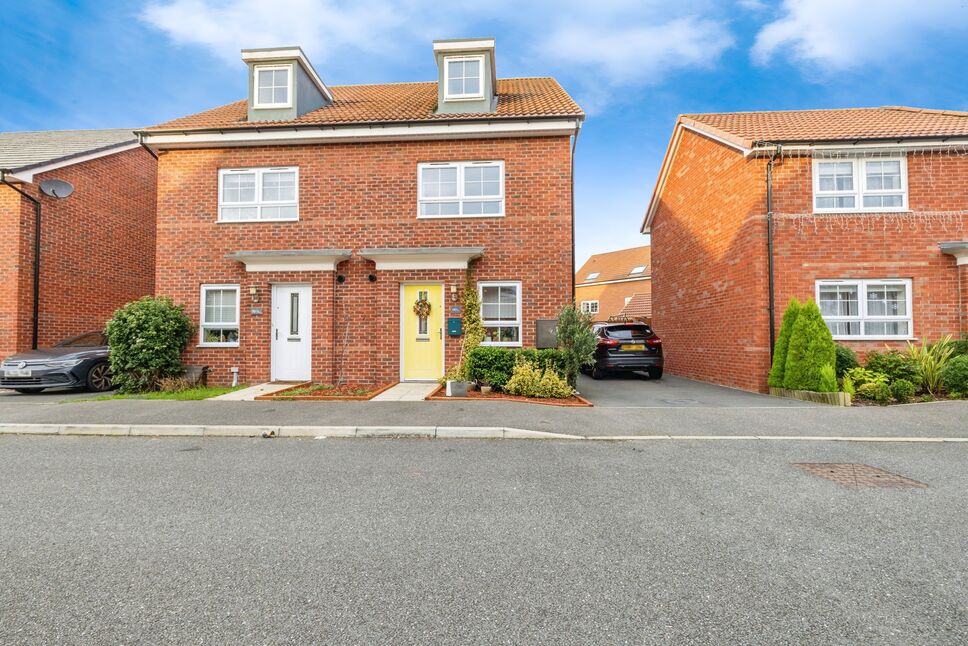 Main image of 4 bedroom Semi Detached House for sale, Pius Avenue, North Hykeham, Lincolnshire, LN6