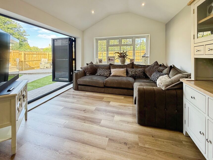 Snug / Sun Room