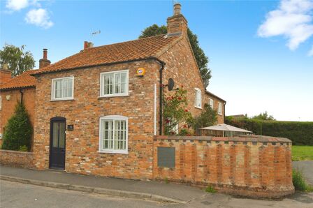 4 bedroom End Terrace House for sale