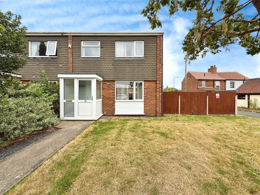 Main image of 3 bedroom End Terrace House to rent, Middle Street, North Hykeham, Lincolnshire, LN6