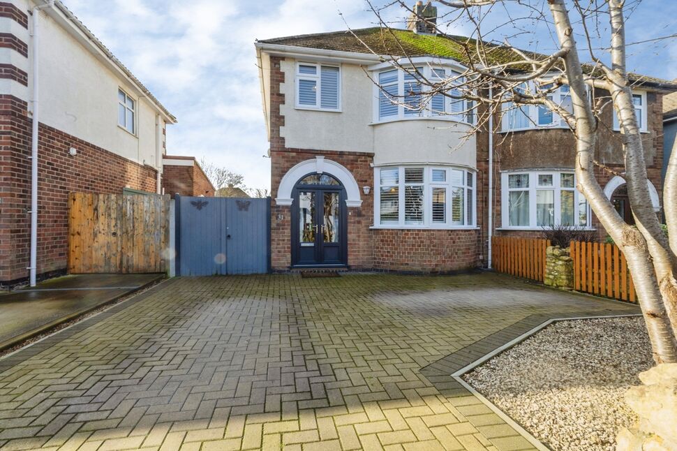 Main image of 3 bedroom Semi Detached House for sale, Western Crescent, Lincoln, Lincolnshire, LN6