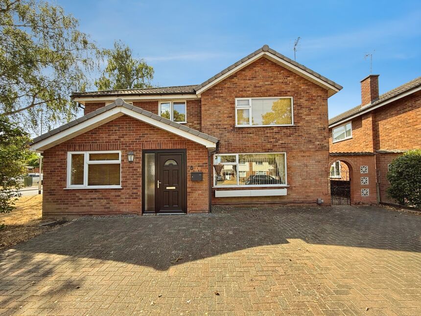 Main image of 5 bedroom Detached House for sale, Dore Avenue, North Hykeham, Lincolnshire, LN6