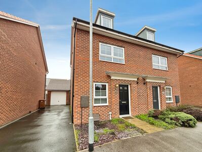 Brutus Court, 4 bedroom Semi Detached House for sale, &pound;250,000