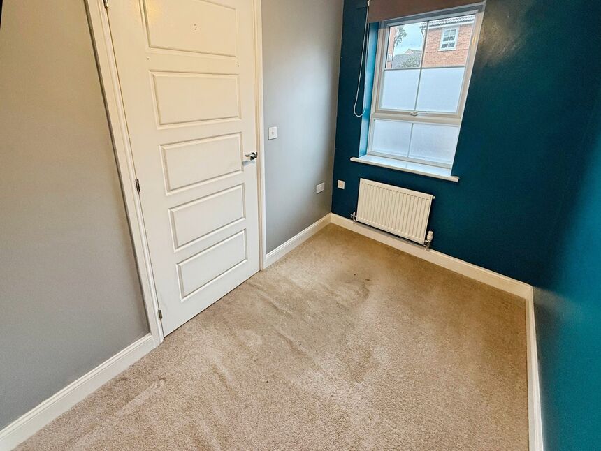Bedroom 4 / Study