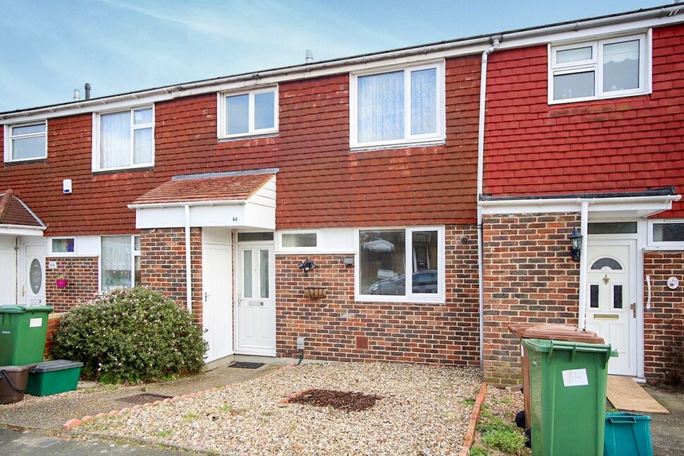 Main image of 3 bedroom Mid Terrace House to rent, Osborne Road, Belvedere, Kent, DA17